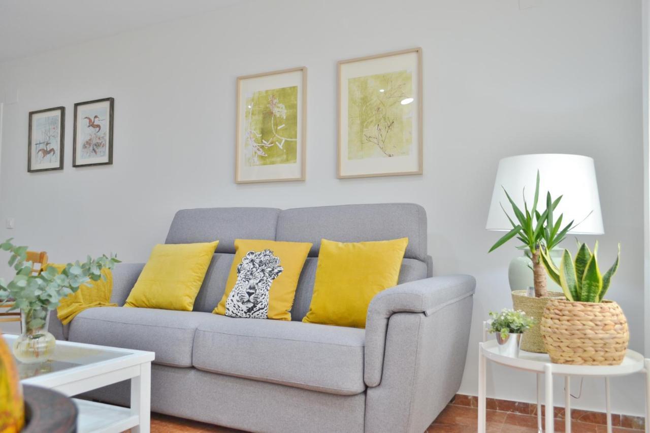 Sunshine Tejares Garden Apartment Cordoba